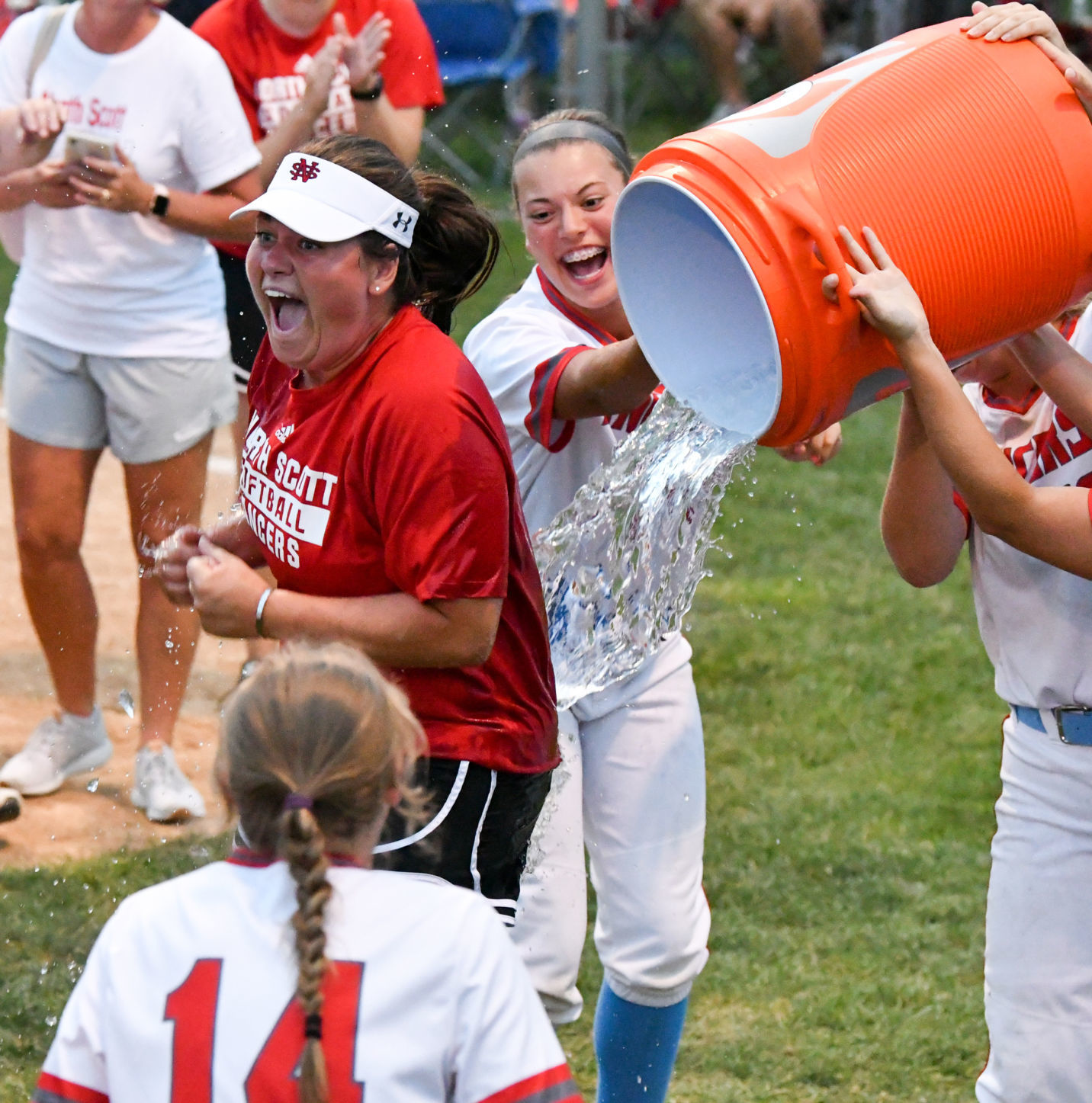 071619-qct-spt-regional-softball-086a.jpg